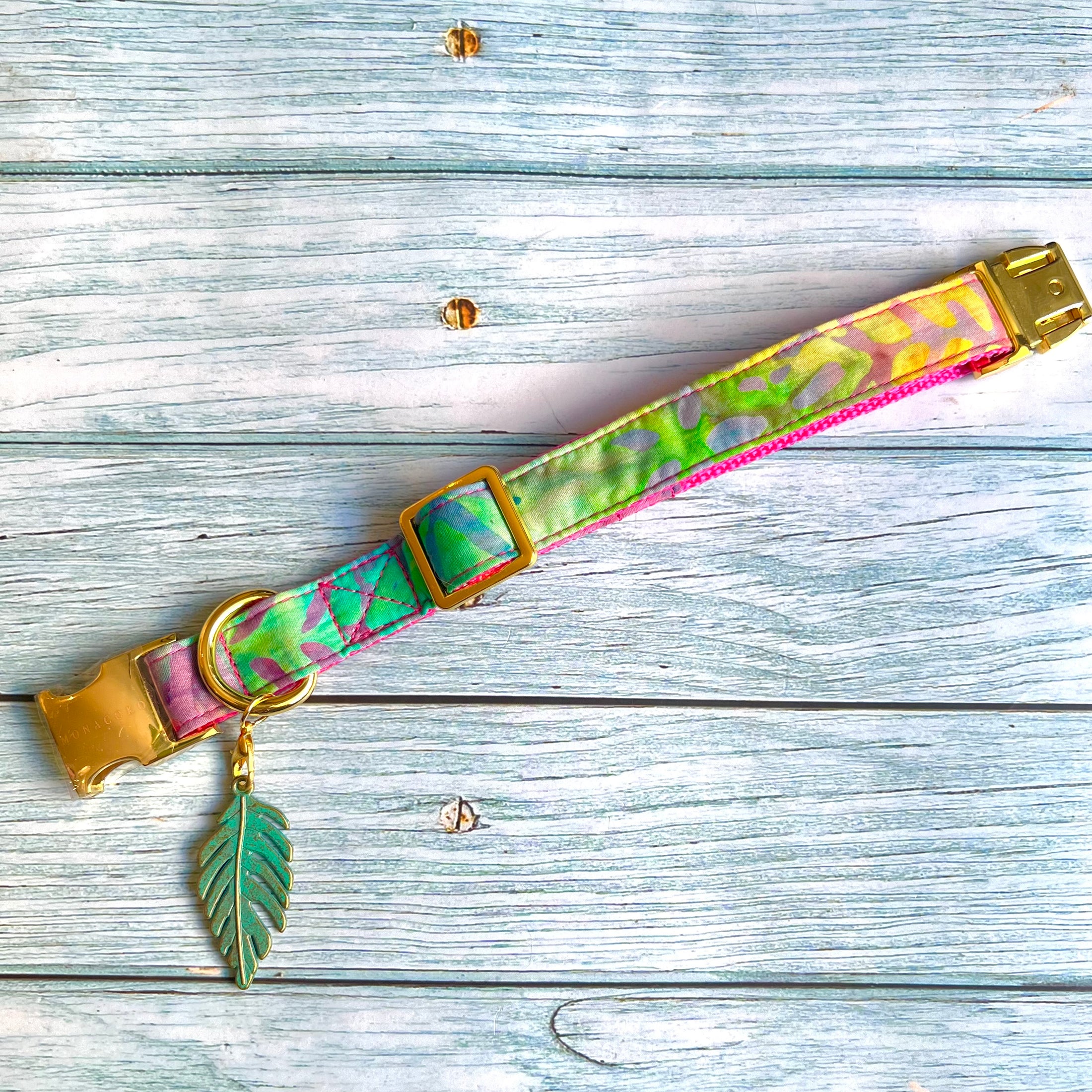 Hippie Tropical collar de hebilla para perros y gatos